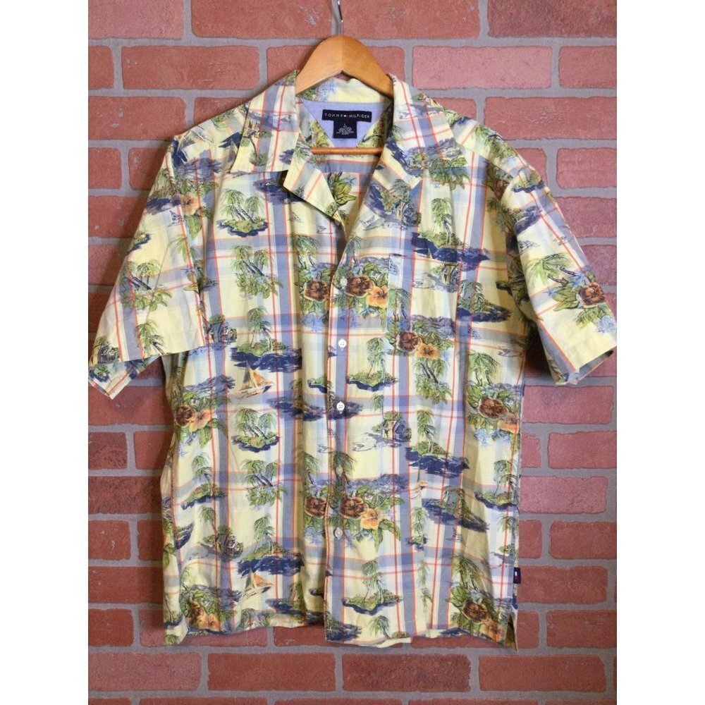 Tommy Hilfiger Men's Plaid Tropical Print Hawaiian Shirt Short Sleeve Size L
